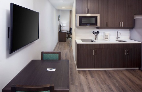 Vero Beach Apartment | Star Suites: All the comforts of home with the convenience of a hotel.