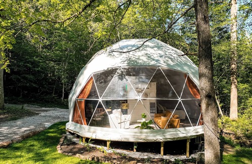 Madisonville House | Stargazing Geodome Retreat Outdoor Tub + Mountain View’s
