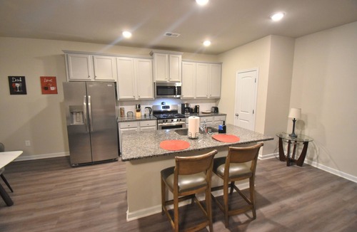 Winder House | Stay in a Brand New Townhome in Winder!