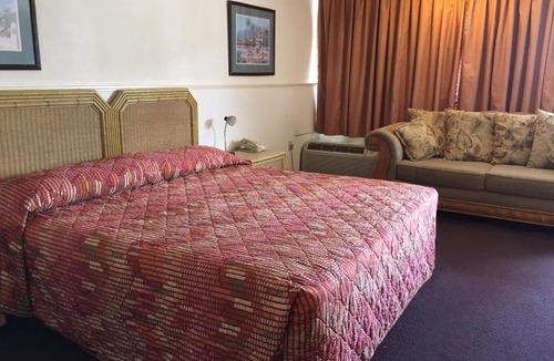 Haines City Hotel | Stay Plus Inn