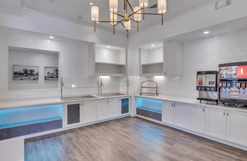 Historic District - North Hotel | Staybridge Suites Savannah Historic District by IHG