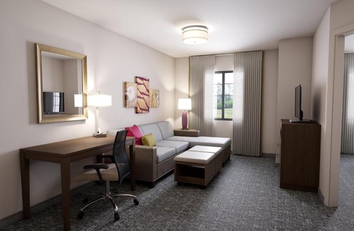 Vero Beach South Hotel | Staybridge Suites - Vero Beach by IHG