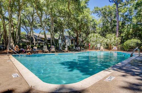 Folly Field House | Stones Throw 43