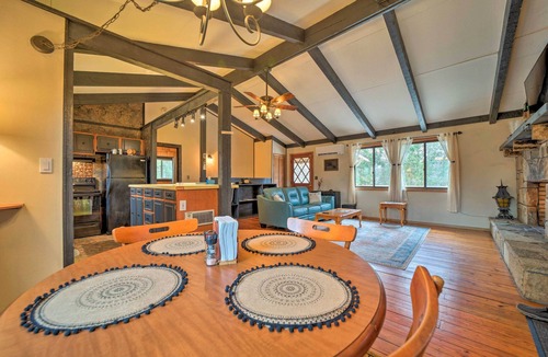 Glenville House | 'Stonewood Lodge' Couples Retreat in Glenville!