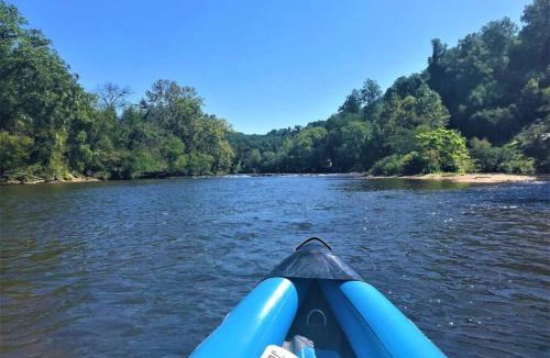 Sylva House | Streams & Dreams - Hidden River Gem, Mountain Views, Fishing, and Hiking!