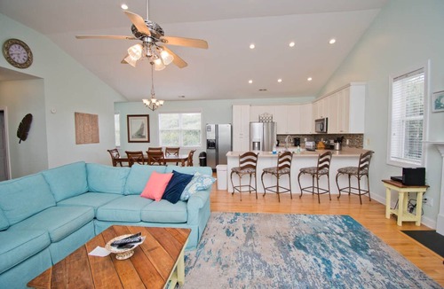 Emerald Isle House | Stress Less, Almost Oceanfront House in Emerald Isle, NC!