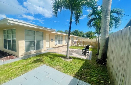 Poinsettia Heights Apartment | Studio 1505 - Wilton Manors
