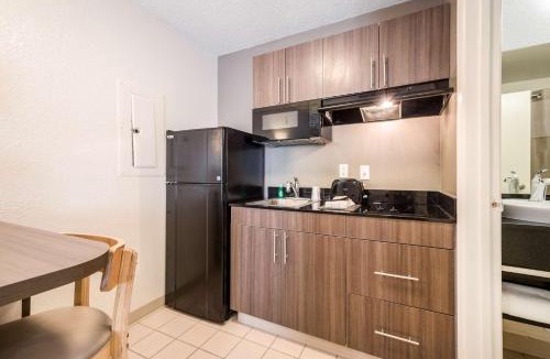 Gwinnett Place Hotel | Studio 6 Extended Stay - Duluth, GA - Atlanta - Gwinnett Place