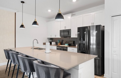 Kissimmee House | Stunning home at Storey Lake, close to Disney