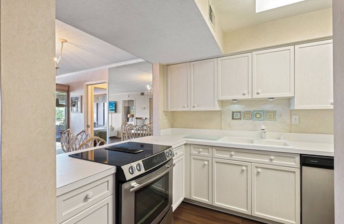 Shelter Cove Condo | Stunning Marina Views ; Bike to the Beach!