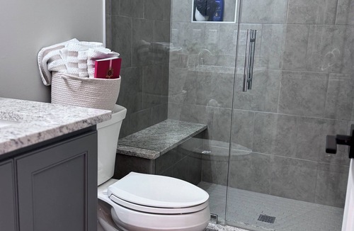 Myers Park Apartment | Stunning one-bedroom apartment located in the Myers Park neighborhood.