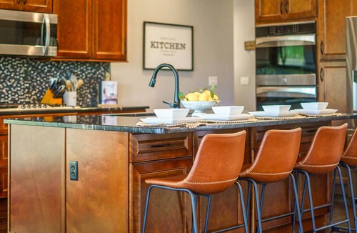 Sevierville House | STUNNING RIVER VIEWS + GAME ROOM + THEATER ROOM + FIRE PIT + HOT TUB