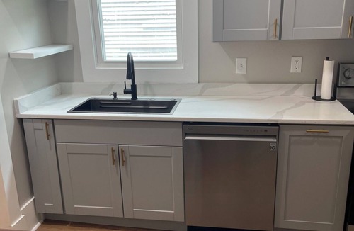 Thomas Square Apartment | Stylish 3BR Apt in Savannah’s Perfect for Nurses, students & Professionals!