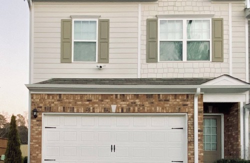 Mableton House | Stylish 3BR Townhome Minutes to Atlanta w/Theater & Work Space