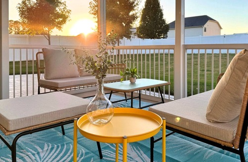 Wake County House | Stylish 4BR Ultra Quiet Home Raleigh - Work-Ready, All-Inclusive