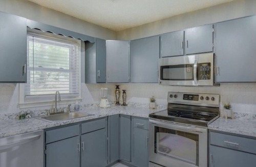 Athens House | Stylish Athens Getaway Family & Pet Friendly