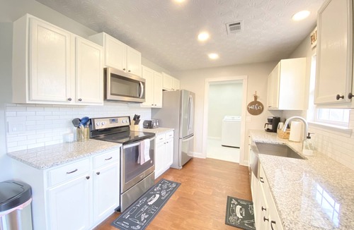 Braselton House | 🌈 🏡Stylish & Cozy Vibes, Just Minutes from Road Atlanta💥