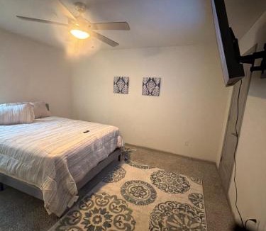 Greater Valley Brook Apartment | Stylish Decatur Retreat