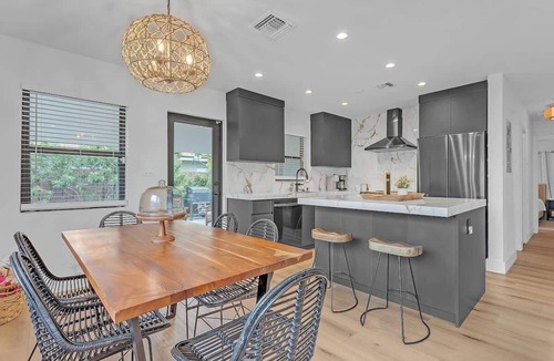 Coral Shores House | Stylish Fort Lauderdale Getaway Near Beach