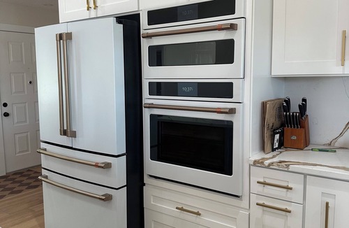 Deltona Lakes House | Stylish Lakefront, Near Daytona, Orlando, Pet Friendly, Fantastic Outdoor Space