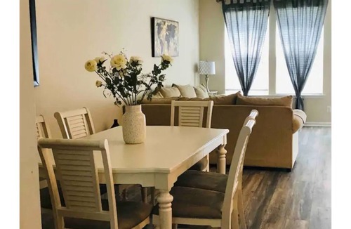 Bluffton House | Sugar & Spice That is Life/sleep/6 pets friendly