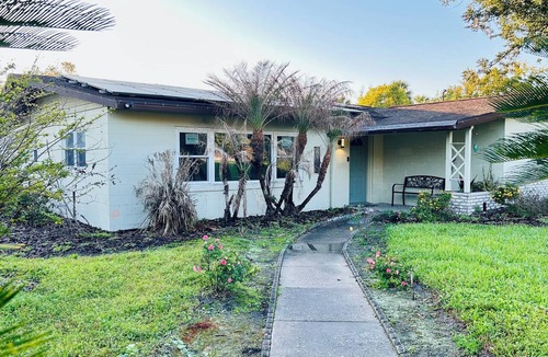 Altamonte Springs House | Summer Escape .Heated Pool + Game Room & Sleeps 10