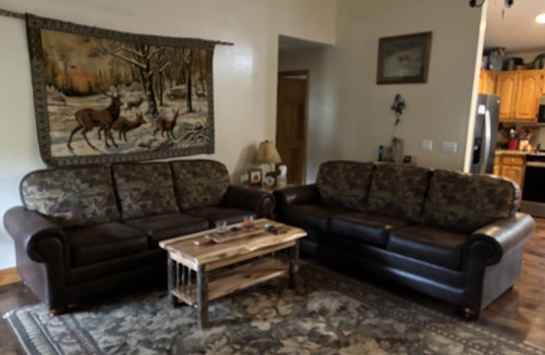 Topton Cabin | Summer is full of Hiking, white water rafting! Close to Nantahala Wedding Venue!