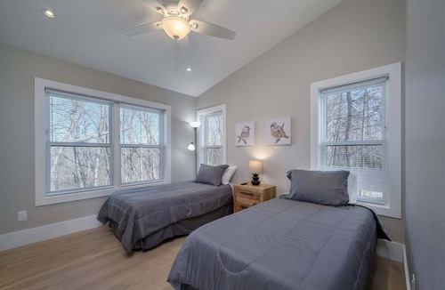Transylvania County House | Summit Retreat Guesthouse 4x4 Required