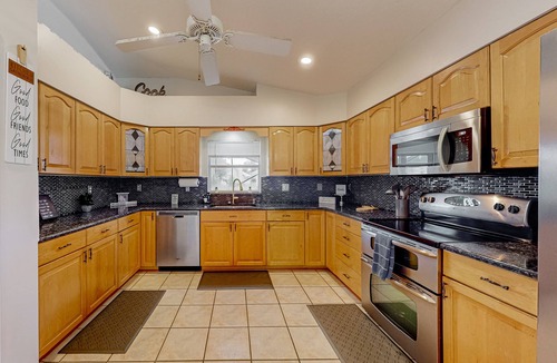 Sebastian Highlands House | Sunny Sebastian — Inviting Home with Private Heated Pool & Large Lanai, Near Beaches 🌴