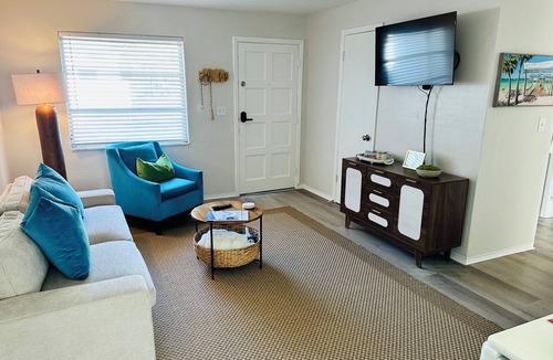 St. Petersburg - Clearwater House | Sunny St. Pete ☀️ 2 King Beds 🛌 Close to Downtown & Beaches