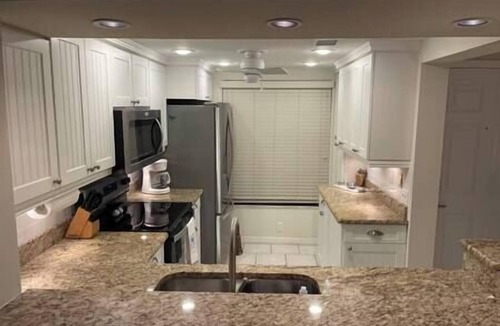 Palma del Mar Apartment | Sunrise & Beach lovers paradise remodeled sleeps 4