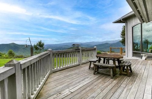 Hayesville House | Sunrise to Sunset
