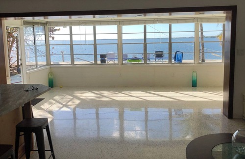 Palmetto House | SUNSET HAVEN-AMAZING VIEWS-WATERFRONT POOL WITH PRIVACY-FISHING-PUTTING GREEN