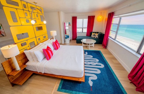 Sunset Beach Hotel | Sunset Inn & Cabanas