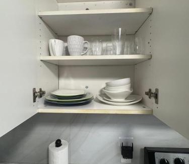 South Middle River Apartment | Sunshine Escape l Pool, Near Beach & Cruise Port