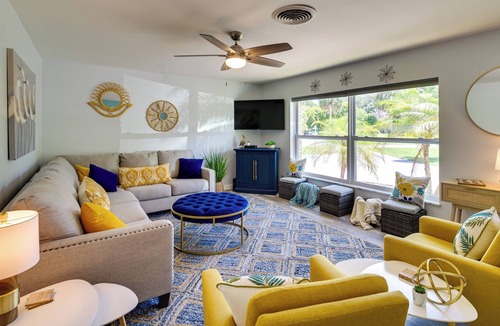 Lakewood Park House | ‘Sunshine & Happiness’ Fort Pierce Rental w/Pool!