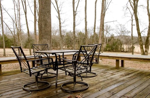 Mount Juliet Cabin | Superb Getaway Cabin near Long Hunter State Park and Nashville, Tennessee