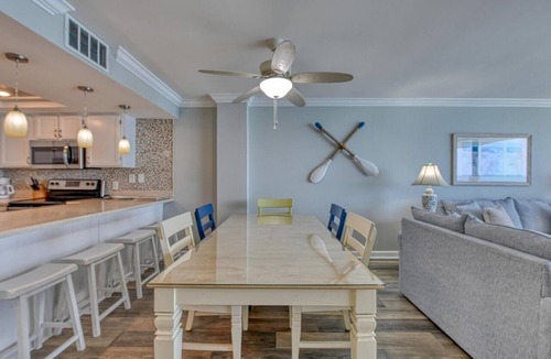 Garden City Condo | Surf Master 910 Beautifully Renovated 2-Bedroom Oceanfront Condo