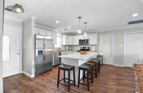 Inlet Harbour House | Sweet Escapes - Anchored Down