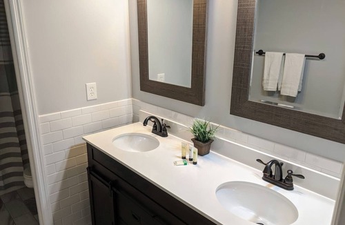 Calhoun Apartment | Sweetgum Villa with access to the Hiwassee River