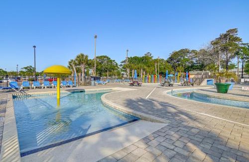 Myrtle Beach House | Swim, Soak + Play: Myrtle Beach Resort Condo!
