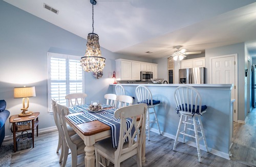 Pawleys Island Condo | TB 79D Pawelys' Pearl Condo in True Blue Beach Decor Family Friendly 79D