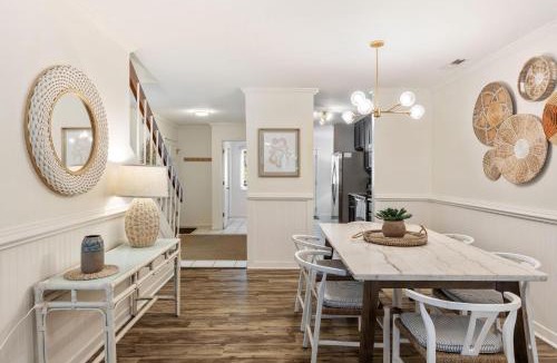Shipyard Plantation House | Tennismaster 1106