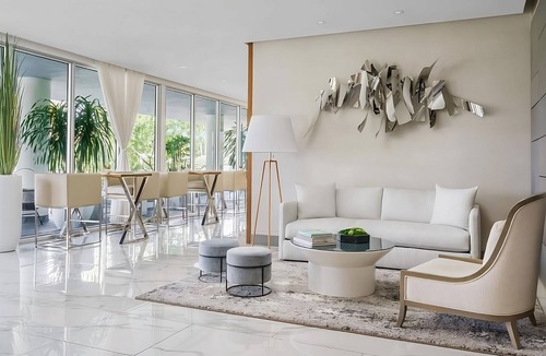 Bay Harbor Islands Hotel | The Altair Hotel Bay Harbor Miami, 3 Double Queen Rooms, Pool, Pets Allowed!