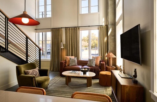 Yamacraw Village Hotel | The Ann Savannah, Apartments by Marriott Bonvoy