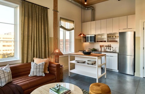 Yamacraw Village Hotel | The Ann Savannah, Apartments by Marriott Bonvoy