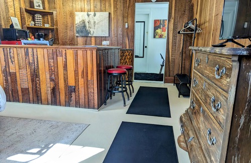 Brevard House | The Bar in Brevard - only 4 mins from downtown!