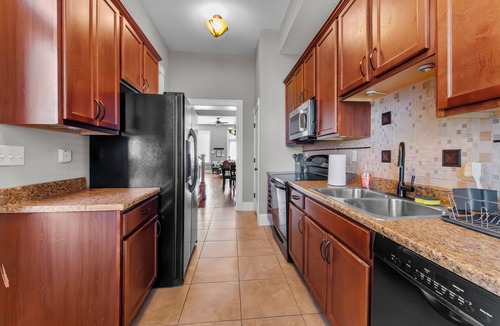 Benton Park House | The Benton Lounge "Historic Home Near Downtown"