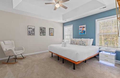 North Charleston House | The Blue Angel-In Ground Pool