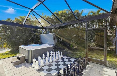 Trafalgar House | The Cape Estate